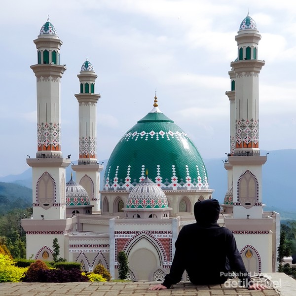 Mushola Darul Hikmah: Tempat Beribadah yang Menyatu dengan Kehidupan Warga Cilacap